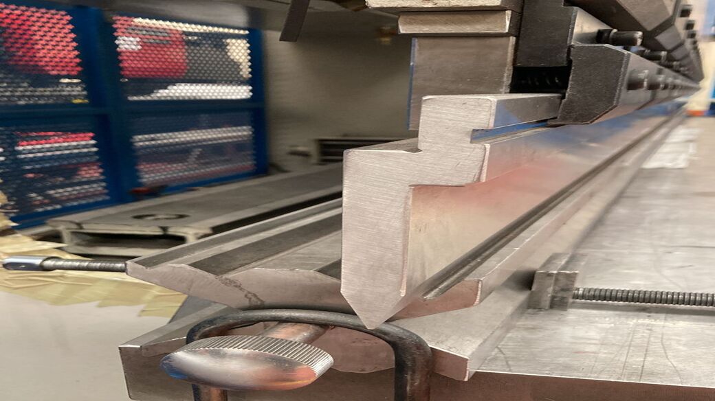 Doblez CNC